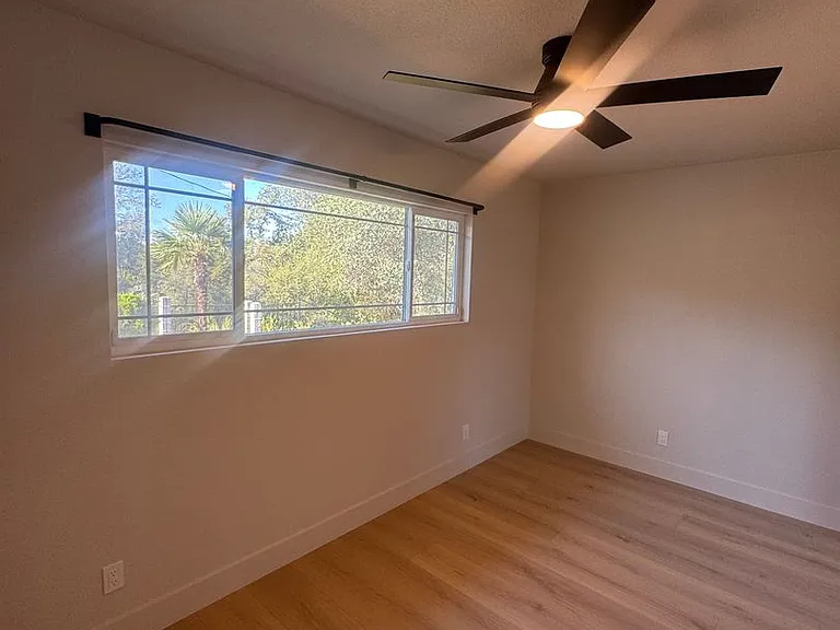 4829 Chico St — Photo 19