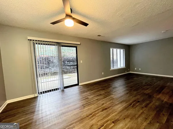 94 Cobblestone Crk, Peachtree City, GA 30269