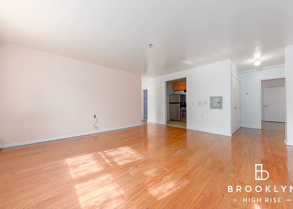 1st image of 18 Buffalo Ave APT 1