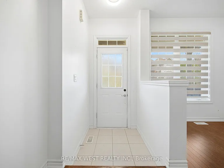 26 Hines St — Photo 3