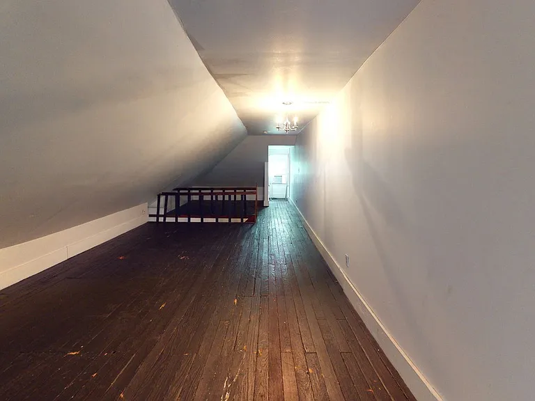 74 Euclid Ave — Photo 11
