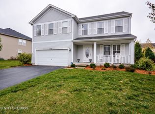 1057 Pattee Ave, Elburn, IL 60119