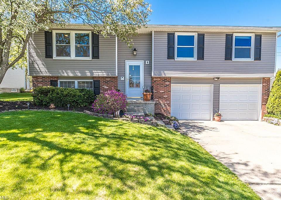 1st image of 845 Greenfield Dr