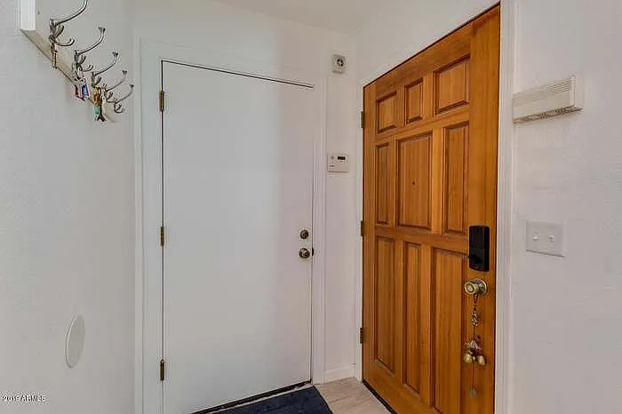 2848 E Brown Rd — Photo 4
