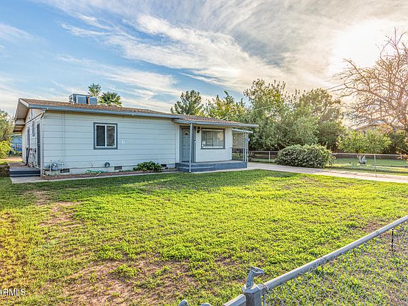 2nd image of 2527 E MARYLAND Drive