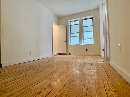 Rented by Building Equity Real Estate LLC | media 11