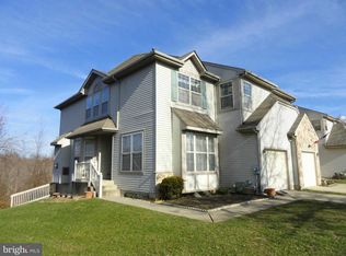 37 Manchester Way, Burlington, NJ 08016