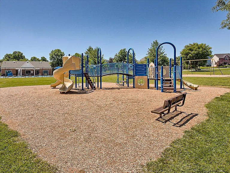 2400 Dominion Dr #3E — Photo 39