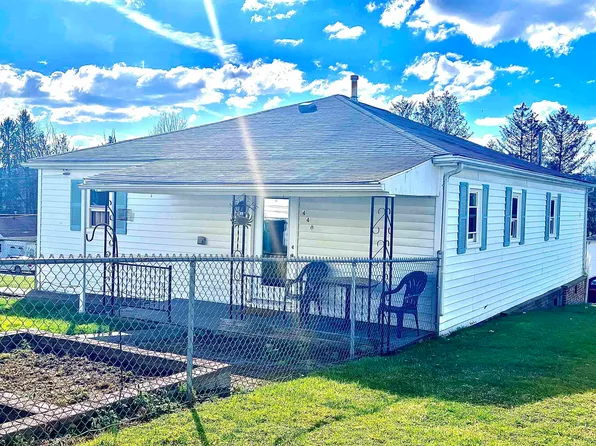 440 Broadway Ave, Bridgeport, WV 26330