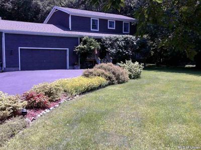 140 N Putt Corners Rd, New Paltz, NY, 12561