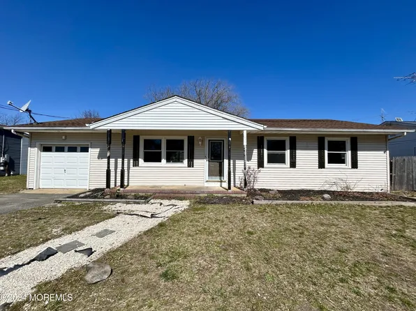 920 Clubhouse Drive, Forked River, NJ 08731