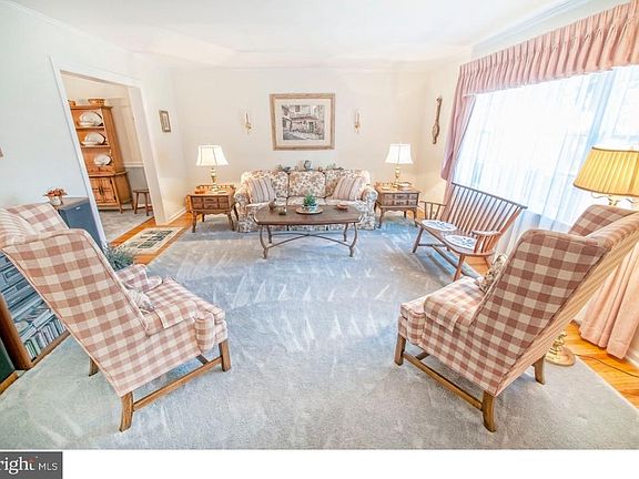 5th image of 2325 Lighthouse Ln