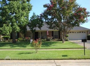 611 Sophia Ln, Shreveport, LA 71115
