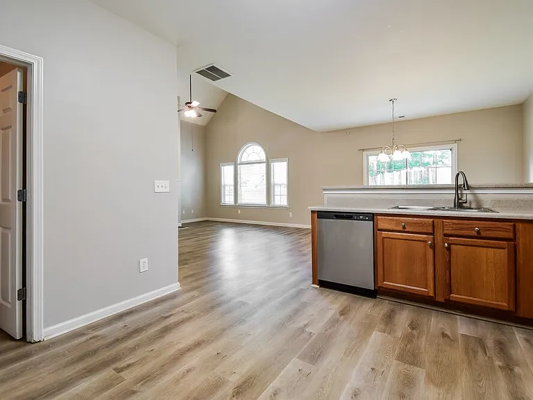2740 Gatewater Ct — Photo 10