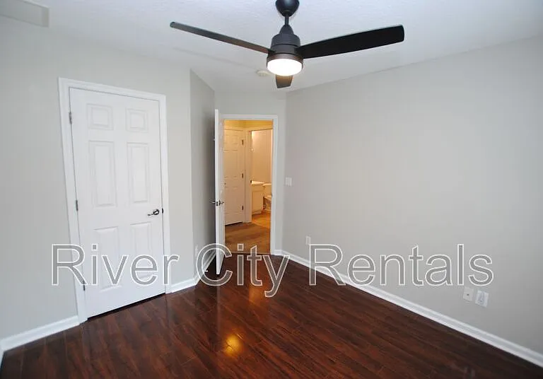 2628 Ashfield Ct — Photo 34