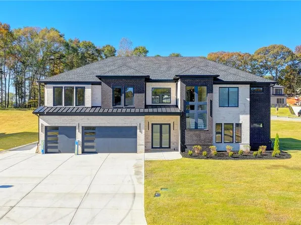 23 Deer Canyon Dr, Auburn, GA 30011