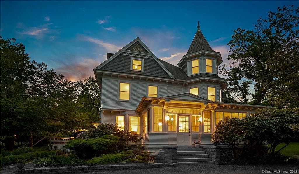 340 Main St, Sprague, CT 06330 Zillow