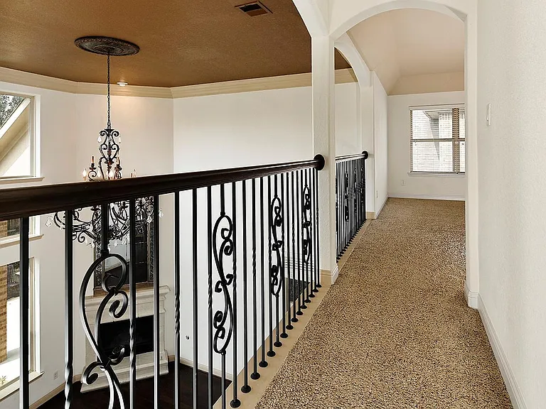 27 Tioga Pl — Photo 21