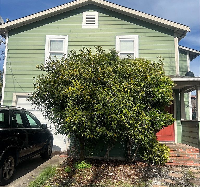 1st image of 1811 8th St