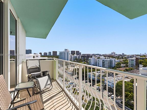 4th image of 10350 W Bay Harbor Dr #Penthouse H