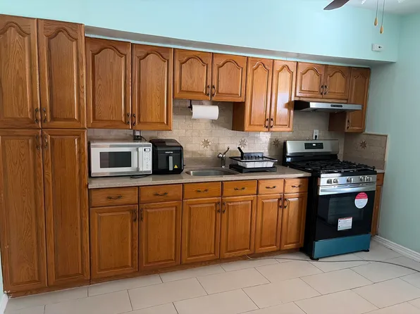 360 Ege Ave Floor 1, Jersey City, NJ 07304