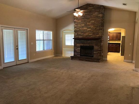 3rd image of 1781 Twin Pine Blvd