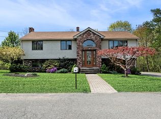 10 Seaview Rd, Gloucester, MA 01930