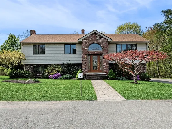 10 Seaview Rd, Gloucester, MA 01930