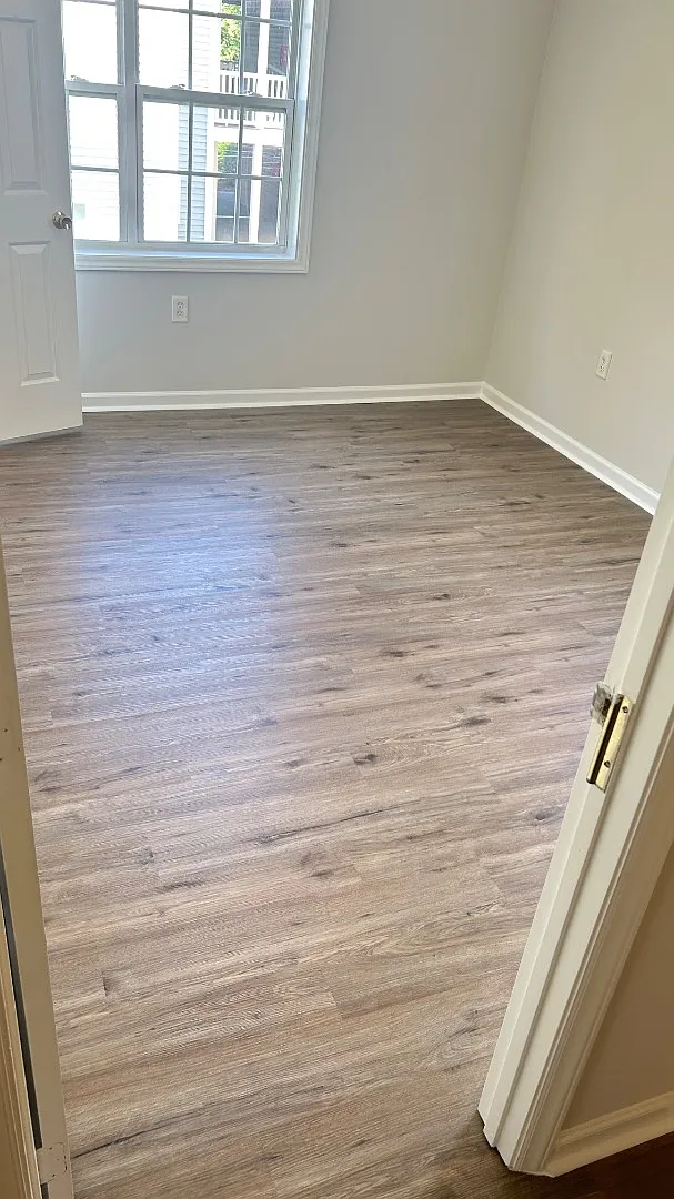 2020 University Woods Rd - 2020#203-2 — Photo 4