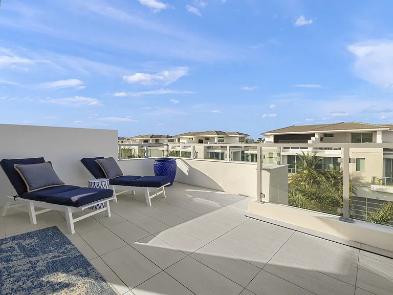 402 Ocean One Ln — Photo 38