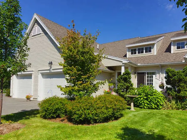 103 Autumn Ridge Dr, Ayer, MA 01432