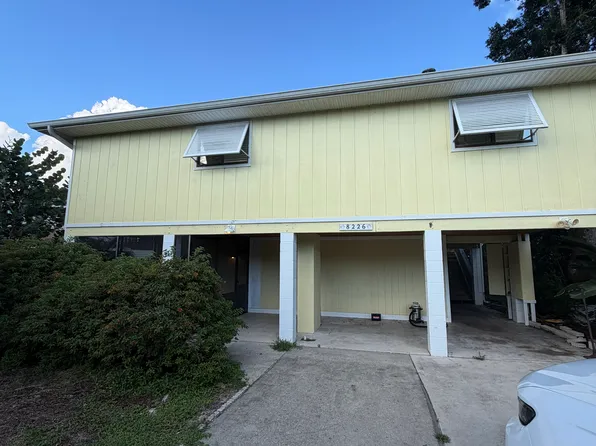 8226 Lake San Carlos Cir, Fort Myers, FL 33967