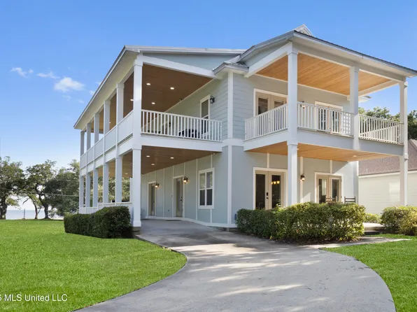 631 2nd St, Gulfport, MS 39501