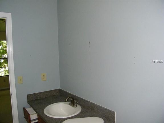 2nd image of 1524 Travelers Palm Dr