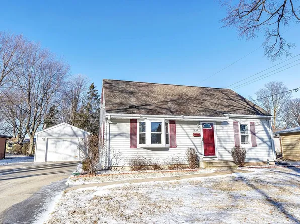 1450 Gross Ave, Green Bay, WI 54304