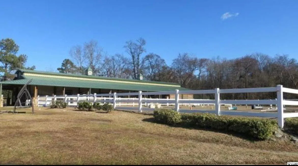 121 Triple Crown Ct — Photo 2