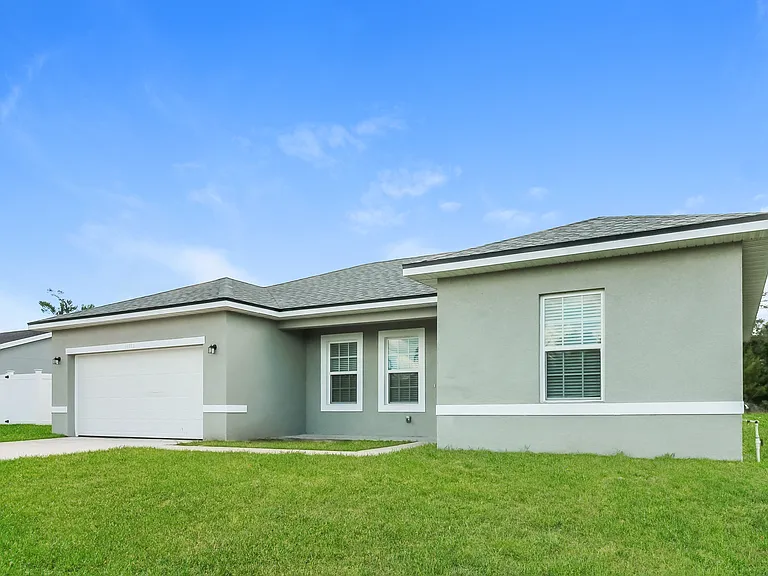 16052 SW 23rd Court Rd — Photo 1