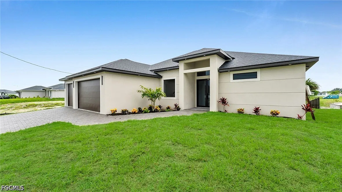 3 bed, 3.0 bath, 1868 sqft, $3,200 — Photo 4
