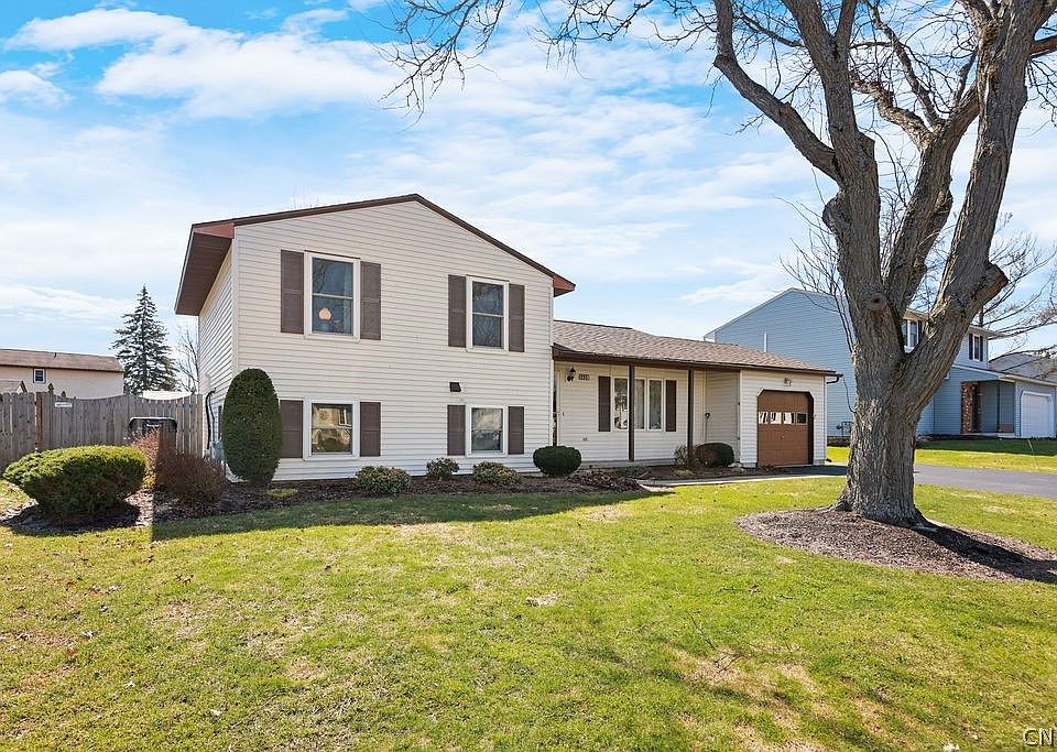 1st image of 5538 Piazza Ln