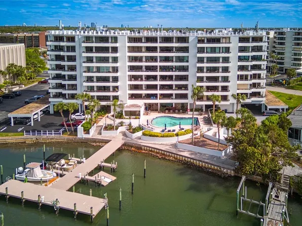 5701 Mariner St APT 504A, Tampa, FL 33609