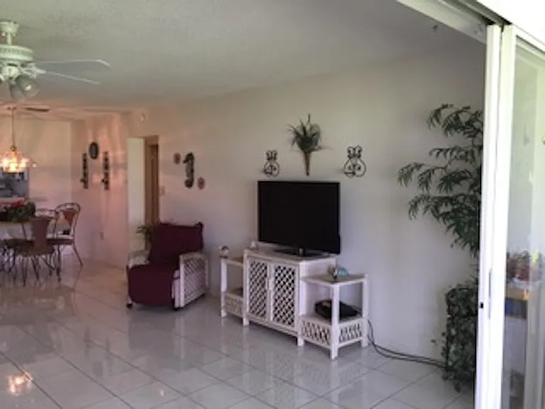 1830 Brantley Rd #J-9 — Photo 3