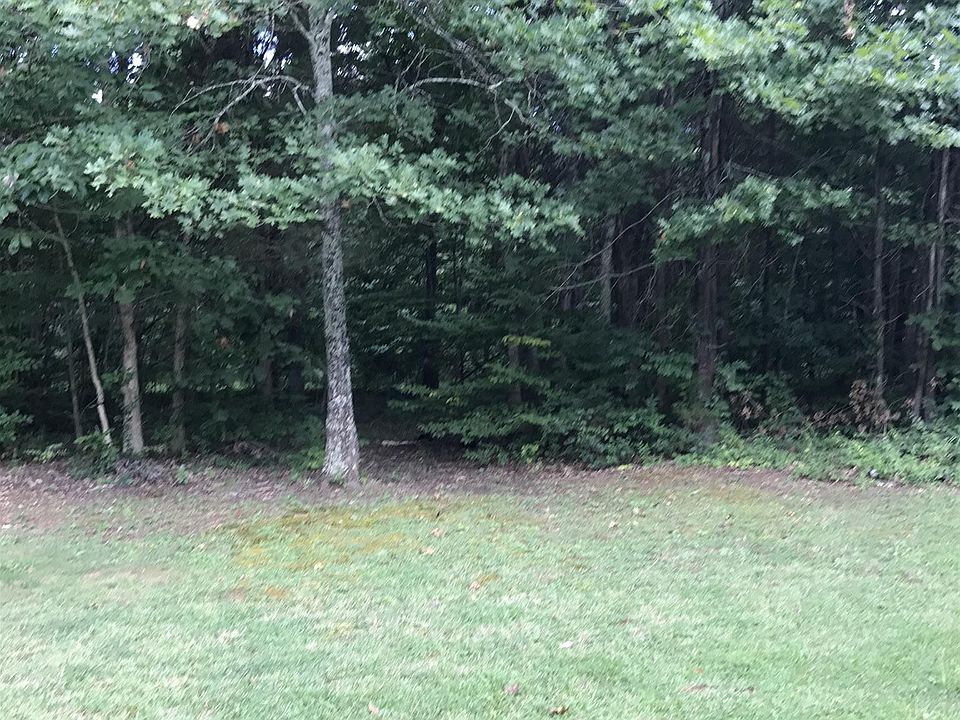 2nd image of 1296 Rutland Dr