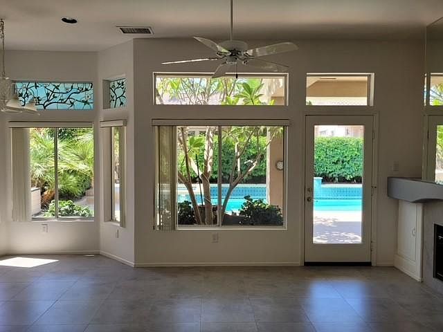 1st image of 78939 Naranja Dr
