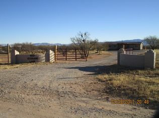 6513 S Veterans Ln, Hereford, AZ 85615