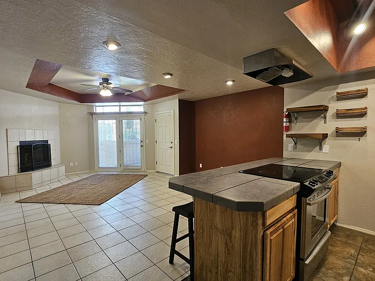 1200 E River Rd #1F63 — Photo 5