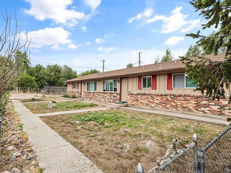 7185 Alegre Cir #2 — Photo 23