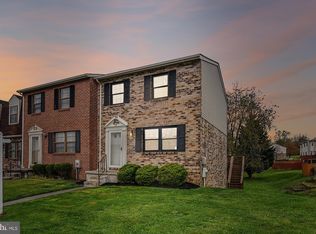 28 Winslow Park Dr, Catonsville, MD 21228