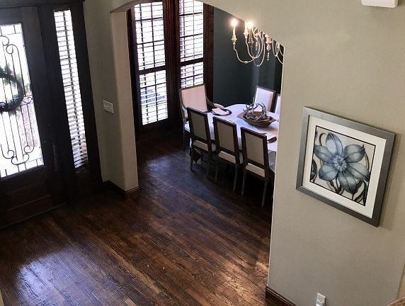 4th image of 813 Estes Park Ct