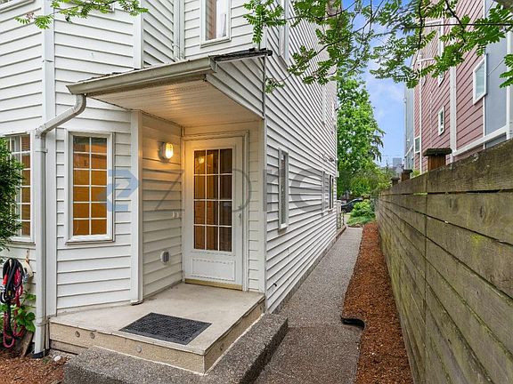 Street Walkway to Front Door