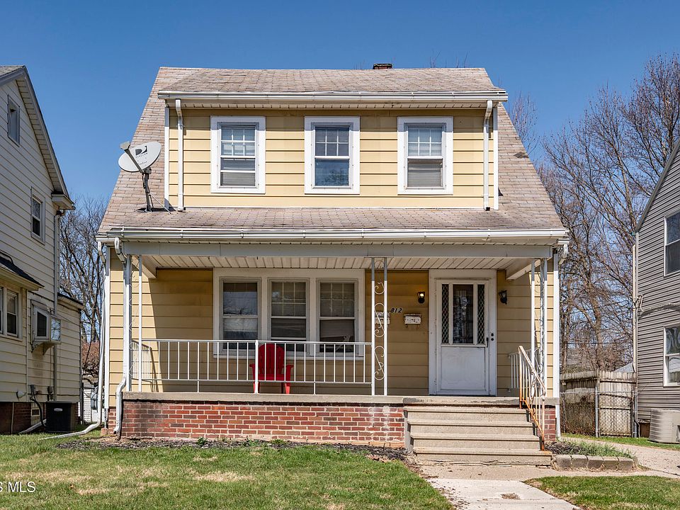 1st image of 812 Alvison Rd